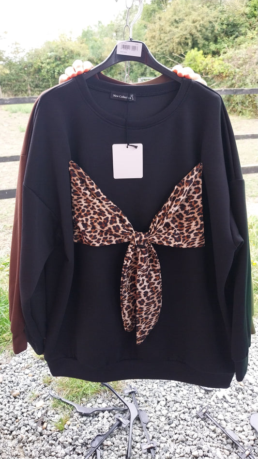 Leopard bow jumper