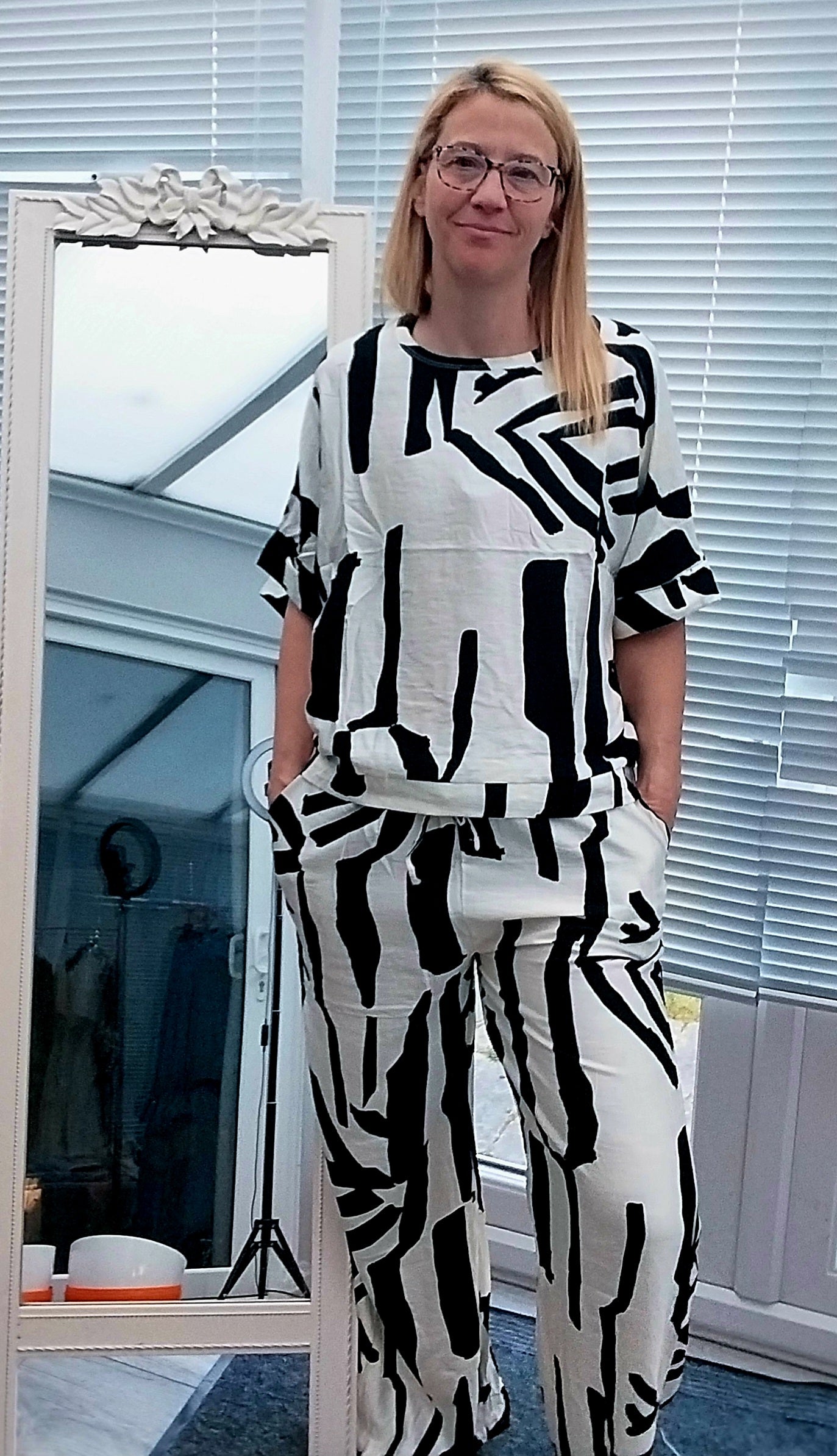 Abstract co-ord set